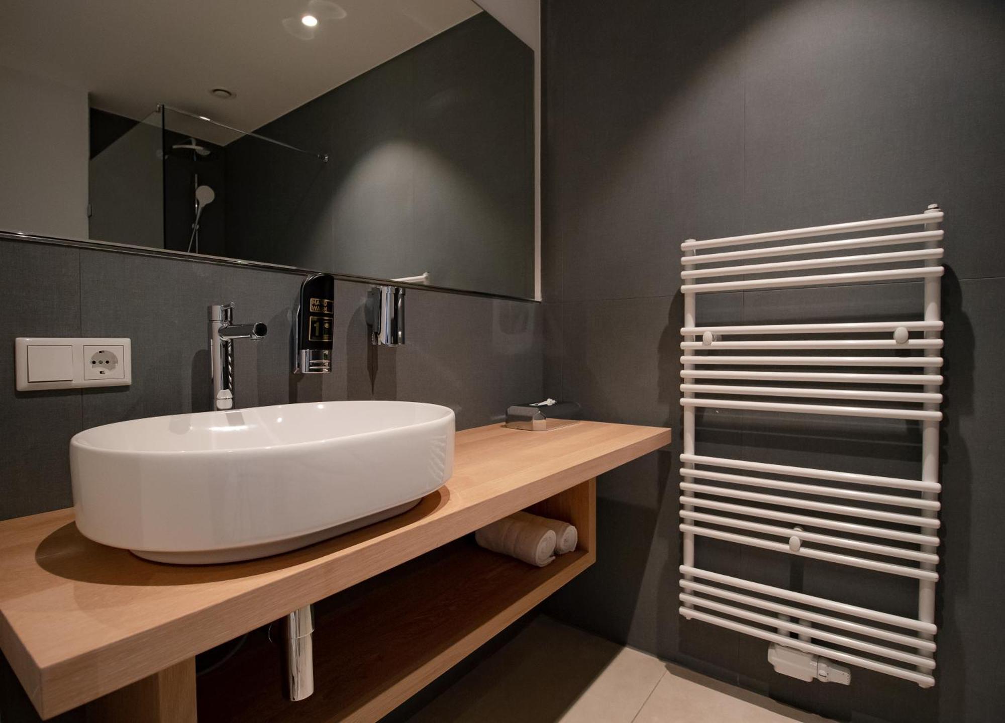 Patentkrug Design Hotel Ольденбург Экстерьер фото